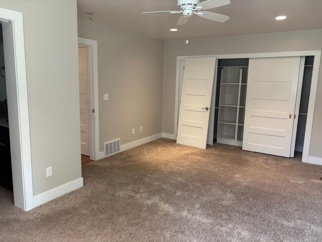Building Photo - Charming Updated Home Near Fernan Lake & D...