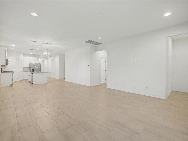 Building Photo - 10315 W Robertson St