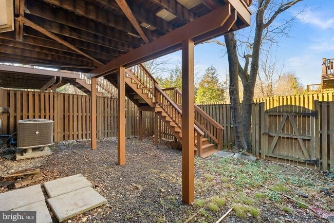 Building Photo - 1707 Leighton Wood Ln