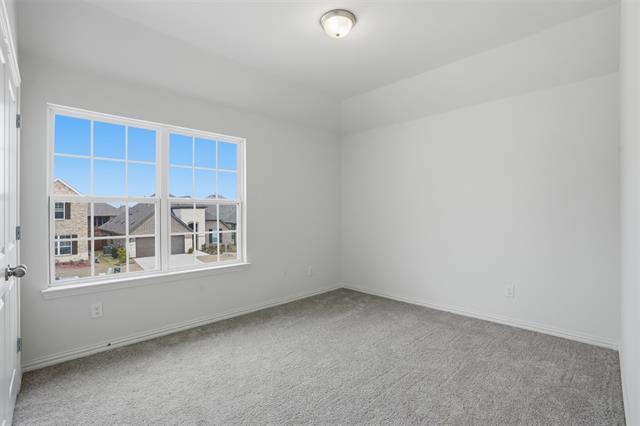 Building Photo - 1216 Rosebay Dr