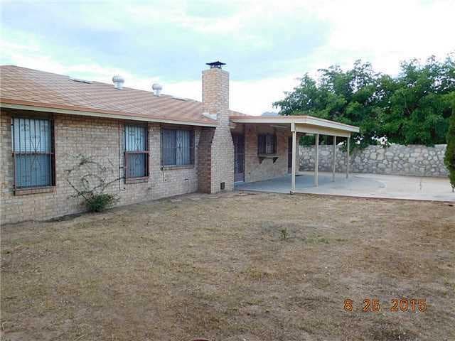Building Photo - 10560 Crete Dr