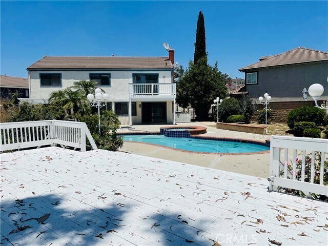 Building Photo - 22088 Cedardale Dr