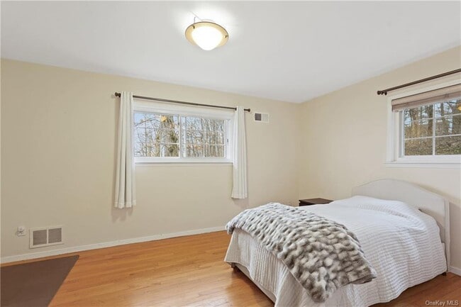 Building Photo - 107 Edgemont Rd