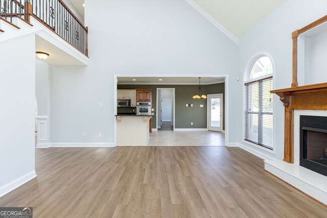 Building Photo - 100 Montview Way