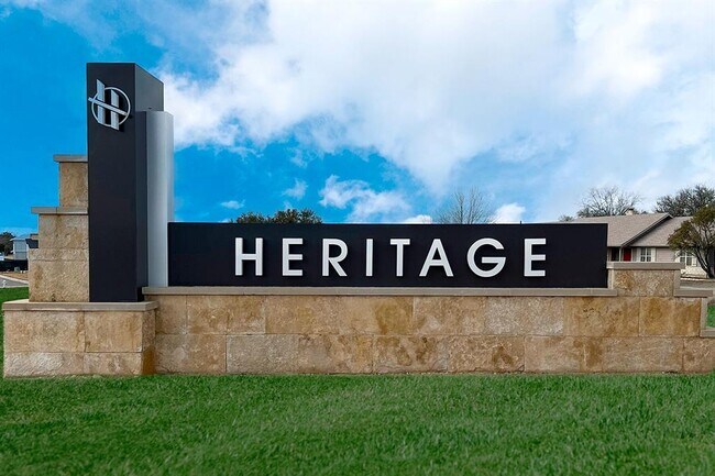Building Photo - 1250 N Roger Hanks Pkwy