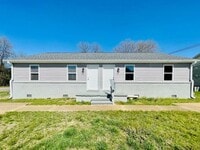 Building Photo - 8 Rossfield Cove