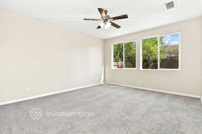 Building Photo - 5736 Bridgecross Dr