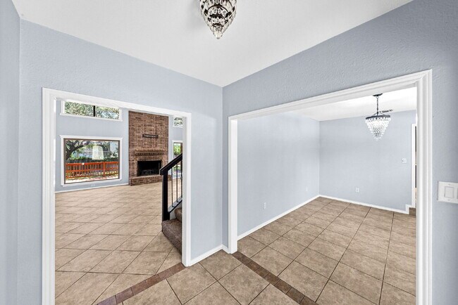 Building Photo - This is the one that checks all the boxes.