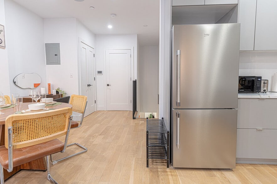 Building Photo - 1224 Decatur St