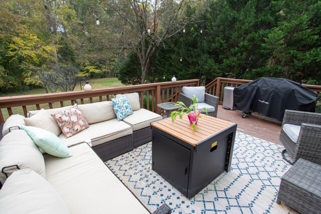 Building Photo - 1735 Kallaramo Rd