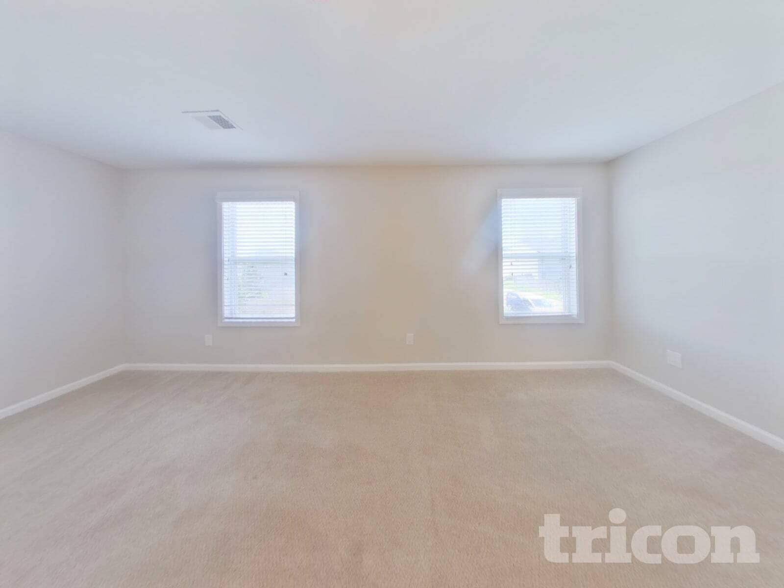 Building Photo - 831 Dovefield Ln