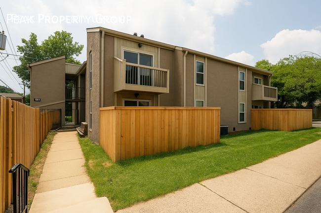 Building Photo - 985 Quay Ave