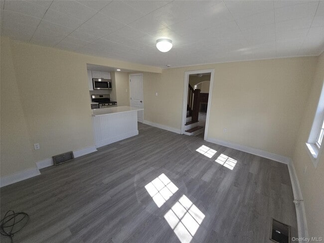 Building Photo - 647 County Route 78