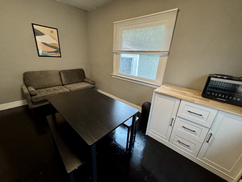 Building Photo - 17150 Santa Rosa Dr