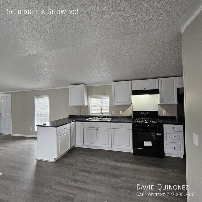 Building Photo - 5514 Kelso-