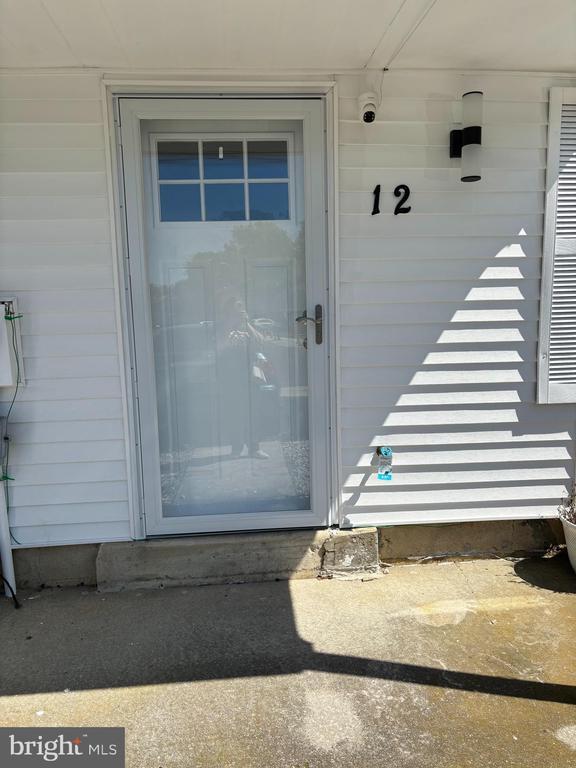 Building Photo - 12 Heatherwood Dr