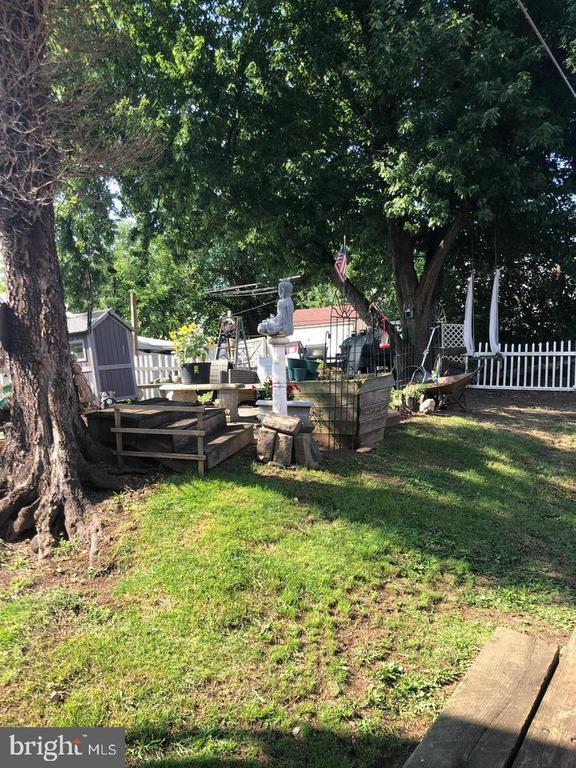 Building Photo - 2666 Bridge St