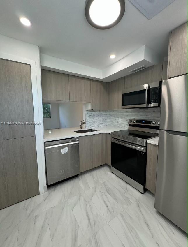 Building Photo - 1 bedroom in Aventura FL 33180