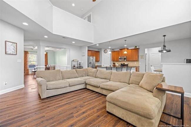 Building Photo - 76 Kentucky Derby Ln