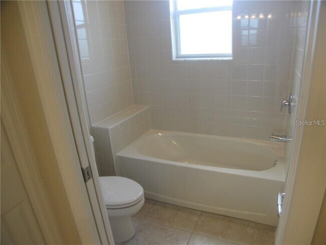 Building Photo - 3426 Barina St