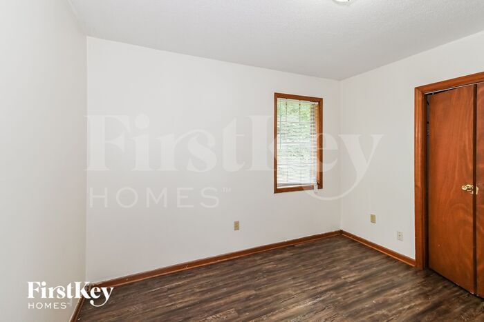 Building Photo - 1265 Winfield Rd