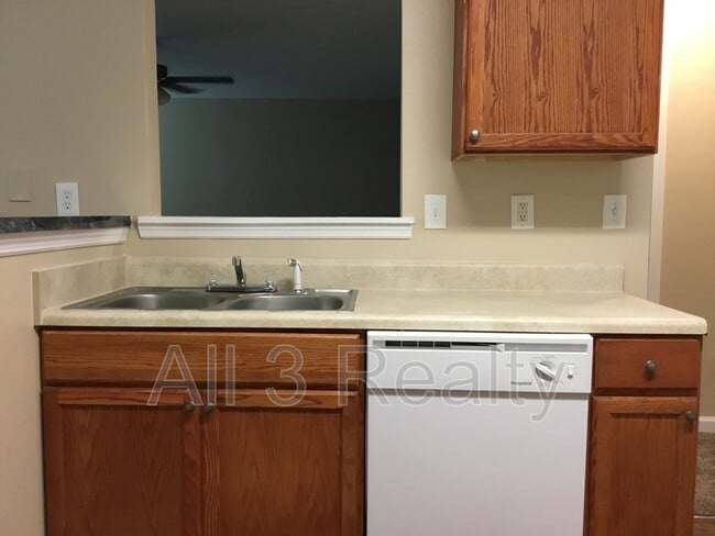Building Photo - 4132 Ravenwood Ct