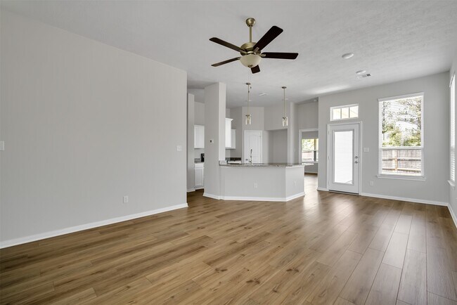 Building Photo - 298 Brock's Ln