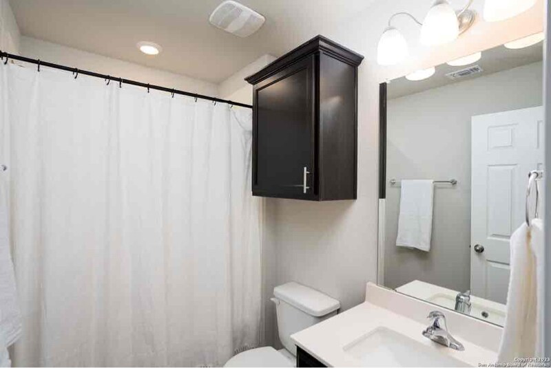 Building Photo - 2402 Corradino St