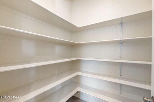 Building Photo - 6747 Ronaldinho Dr