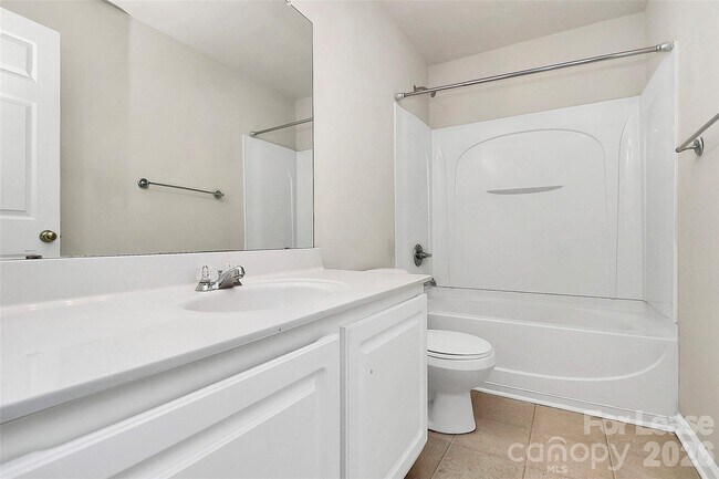 Building Photo - 10741 Mountain Springs Dr