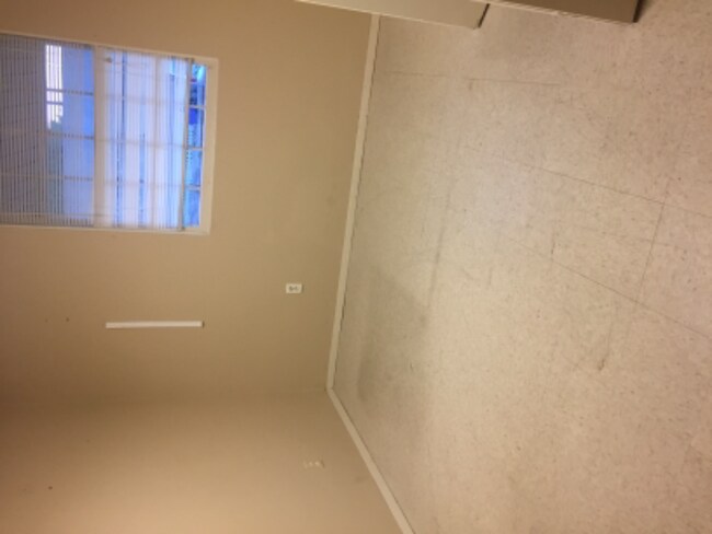 Building Photo - 1362 Pitkin Rd