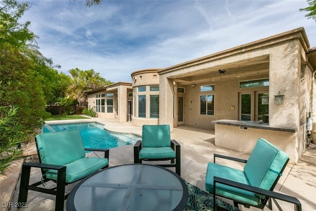 Building Photo - 1704 Cypress Manor Dr