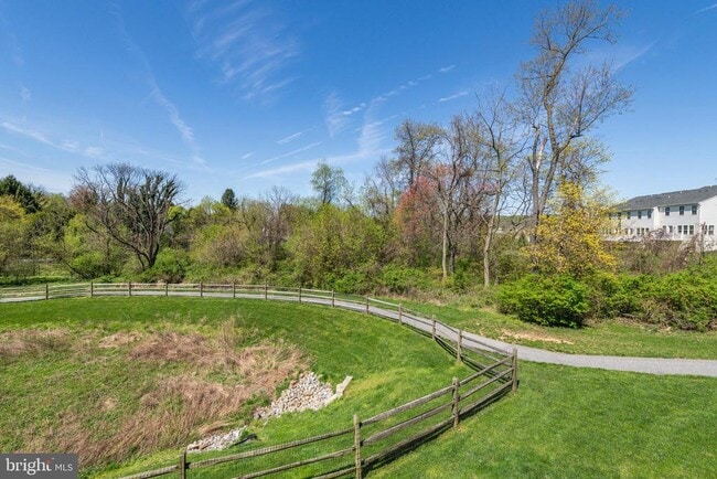 Building Photo - 157 Mulberry Dr