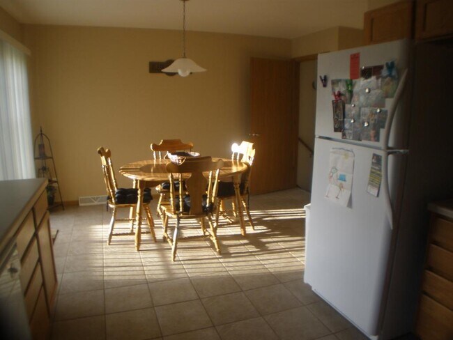 Building Photo - 6707 Windsor Ridge Ln