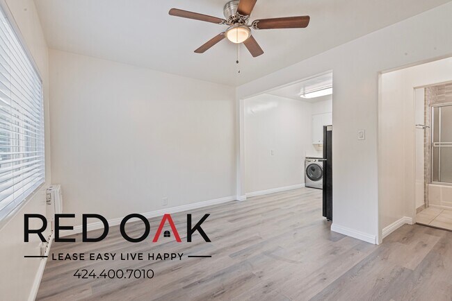 Building Photo - 2437 S Centinela Ave