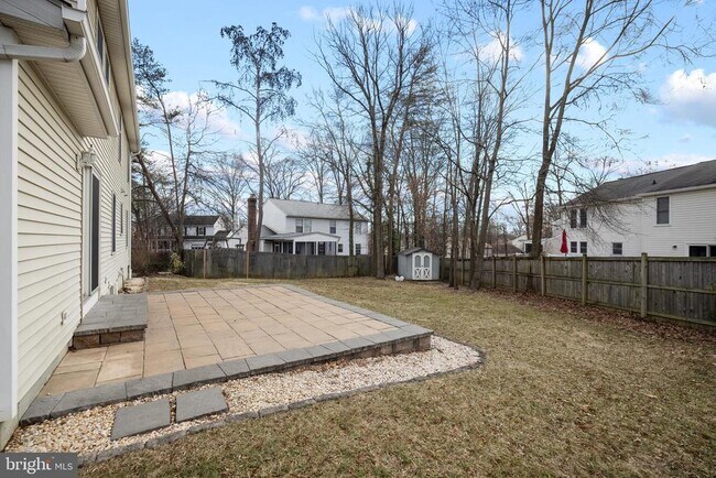 Building Photo - 8669 Concord Dr