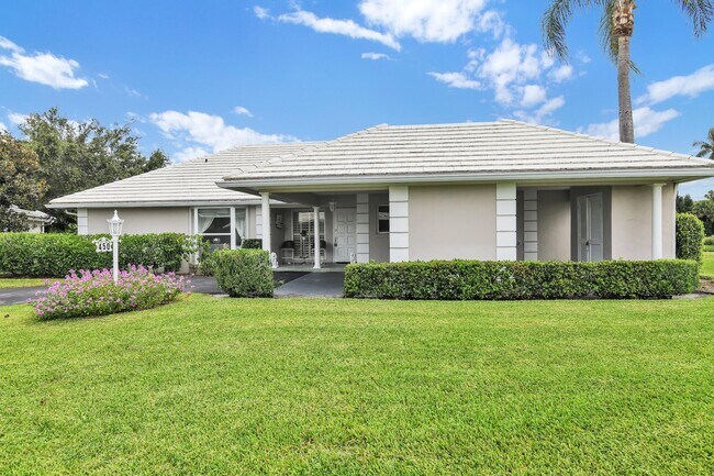 Building Photo - 450 French Royale Cir