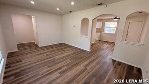 Building Photo - 7418 Pipers Creek St
