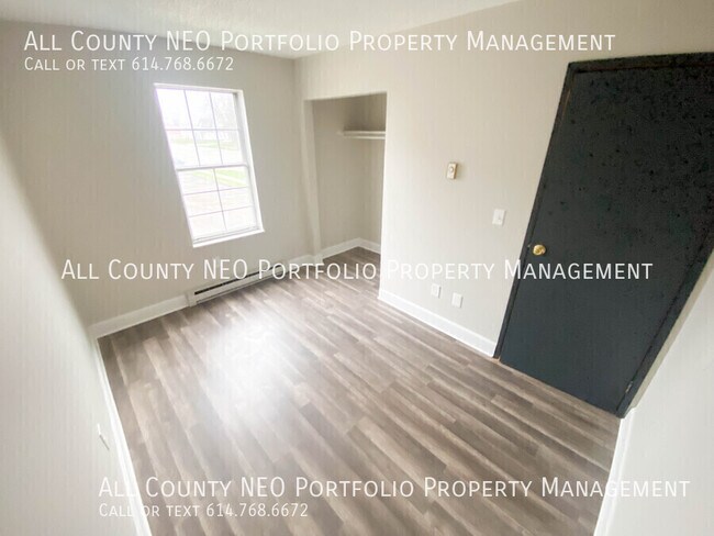 Building Photo - 915 S Court St