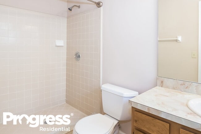 Building Photo - 471 Moby Dick Dr N