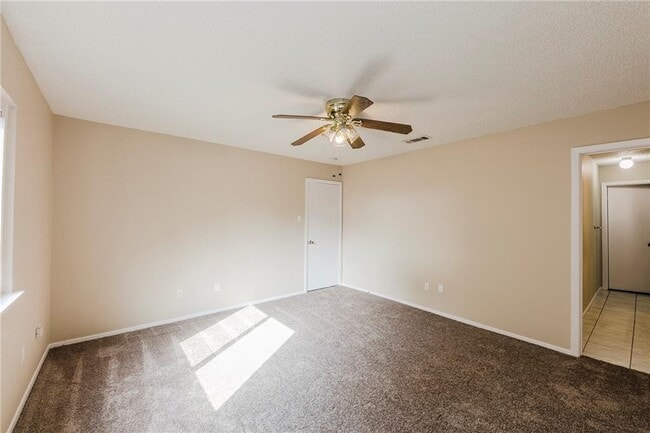 Building Photo - 4106 Kilgore Ln