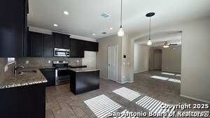 Building Photo - 10403 Ashbury Creek