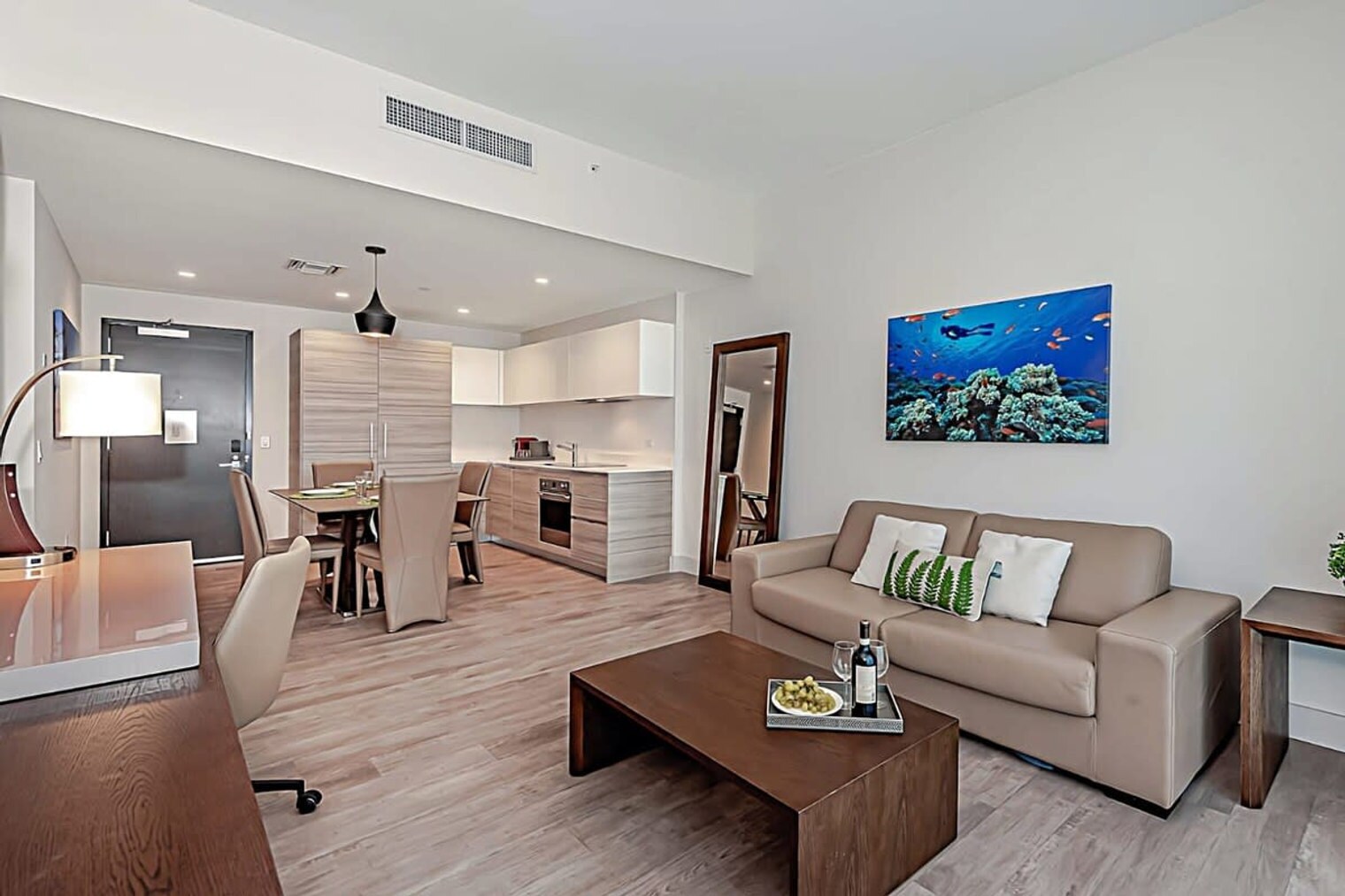 Building Photo - 777 N Ocean Dr