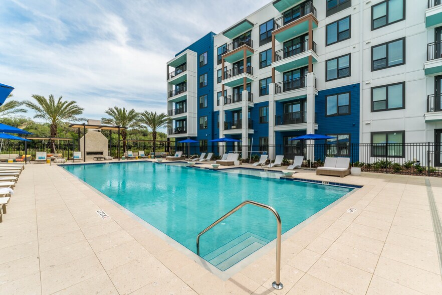 The Reef Apartments 2753 Mayport Rd Jacksonville FL 32233 Apartment