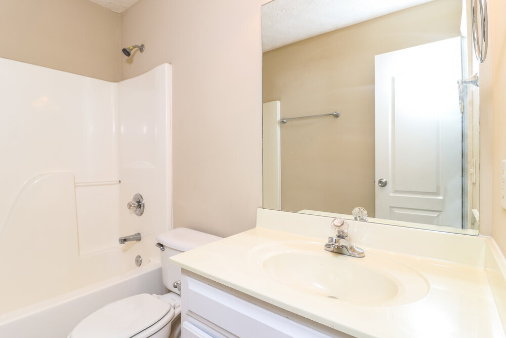 Building Photo - 1350 Enclave Way