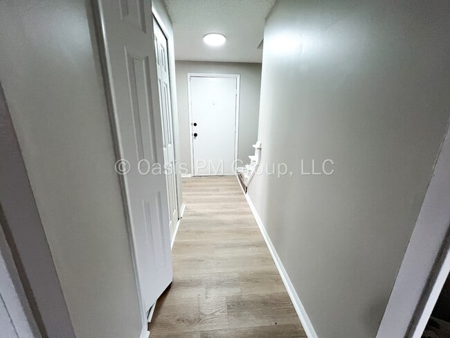 Building Photo - 7034 Rockhaven Pl