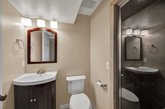 Building Photo - 13645 Mt Cortina Way