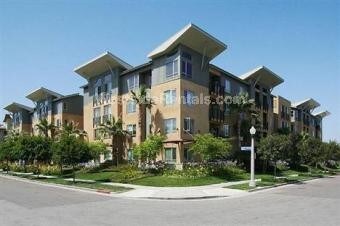 Building Photo - 6400 Crescent Park E