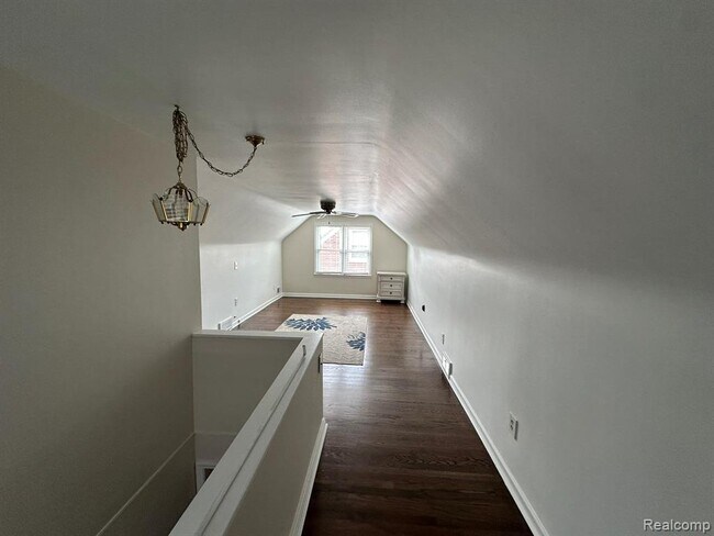 Building Photo - 1455 Oakland Ct