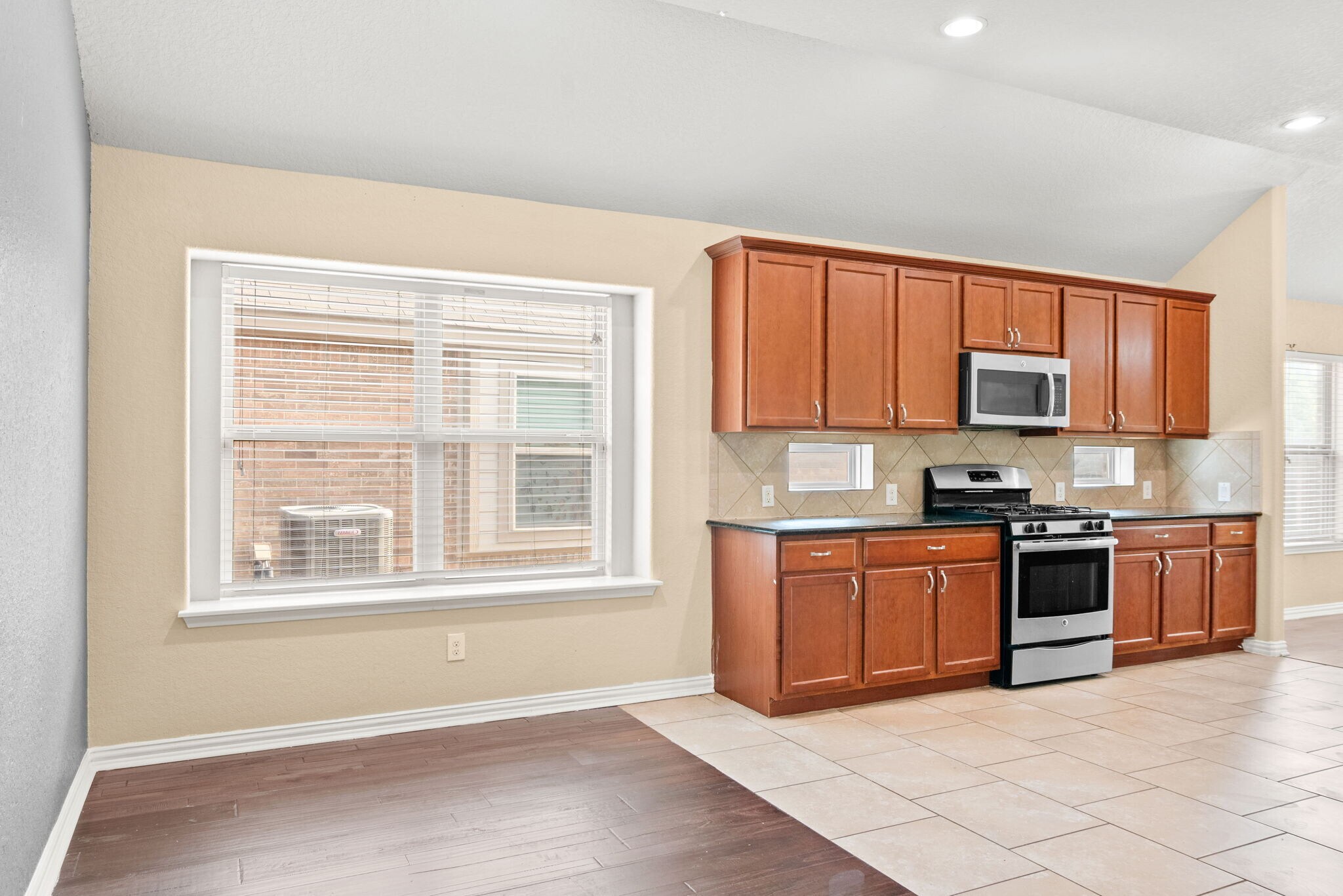 Building Photo - 14528 Prairie Pass